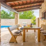 Holiday home House With Pool And Whirlpool Sara