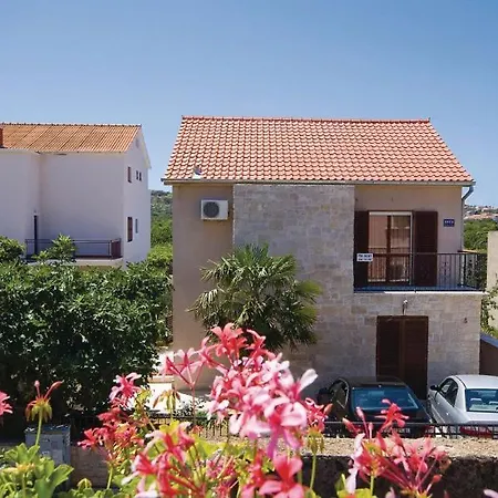 Holiday House With Pool And Whirlpool Sara Betina (Sibenik-Knin)