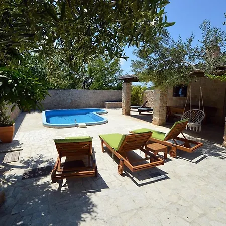 House With Pool And Whirlpool Sara Holiday home Betina (Sibenik-Knin)