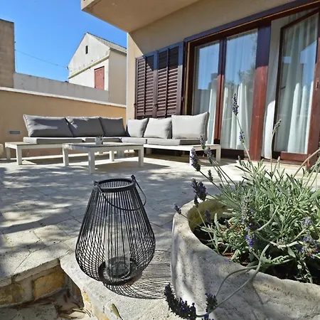Holiday House With Pool And Whirlpool Sara Betina (Sibenik-Knin)