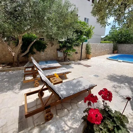 Holiday home Holiday House With Pool And Whirlpool Sara Betina (Sibenik-Knin)